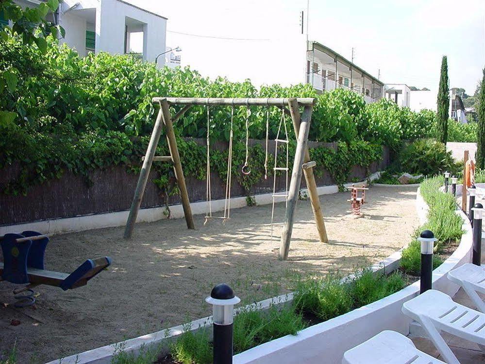 Apartamentos Intersalou Priorat Bagian luar foto