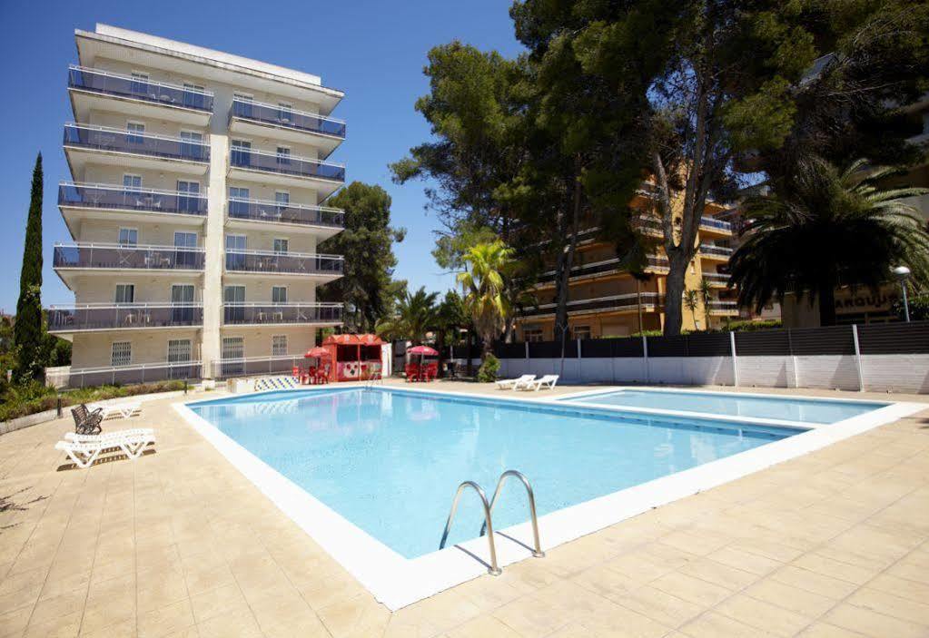 Apartamentos Intersalou Priorat Bagian luar foto
